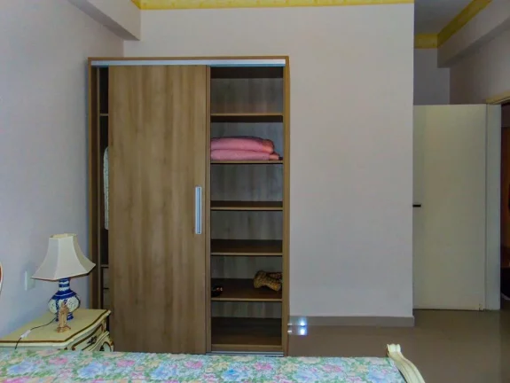 Imagem Pitangueiras - Frente total ao mar - Linda vista - 502 m² úteis - Garagem no prédio.