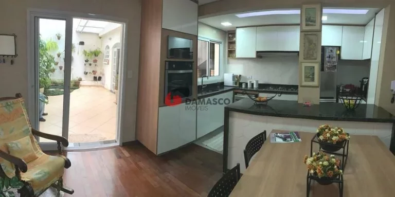 Imagem Sobrado à venda 3 Quartos, 1 Suite, 4 Vagas, 220M², Santa Maria, São Caetano do Sul - SP
