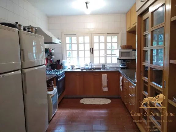 Imagem Casa a venda em condomínio fechado em Campos do Jordão