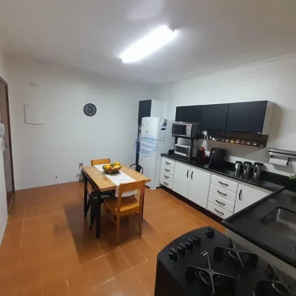 Imagem Ótimo apartamento a venda em Santos na Ponta da Praia