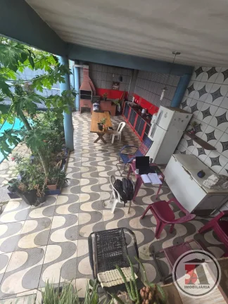 Imagem Casa com Piscina Zona Leste