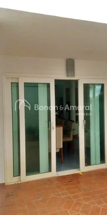 Imagem Sobrado, projeto em Y, 4 quartos, 3 suítes. No térreo: sala de estar com lareira, sala de jantar, ...