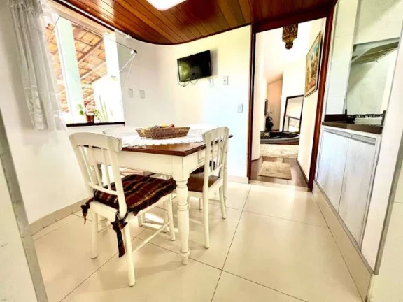 Imagem Cond. Chác. das Paineiras II - Completa e impecável, 6 dorms/3 stes!