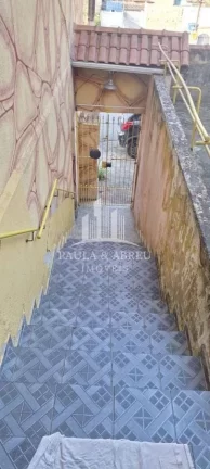Imagem Sobrado 300m², 2 Quartos, Sendo 1 Suíte com Sacada, 1 Lavabo( desfeito p/ Closet), 3 Vagas, Área de Lazer Grande no Jardim Zaíra, Mauá-SP