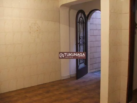 Imagem Sobrado com 3 dormitórios para alugar, 140 m² por R$ 2.756/mês - Jardim do Papai - Guarulhos/SP