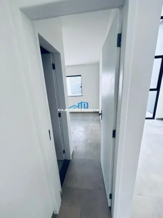Imagem Casa para Venda em Feira de Santana, SIM, 2 dormitórios, 1 suíte, 1 banheiro, 2 vagas