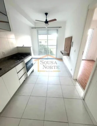 Imagem Apartamento de 31 m² com sala integrada à cozinha, varanda, cozinha equipada com fogão e forno el...