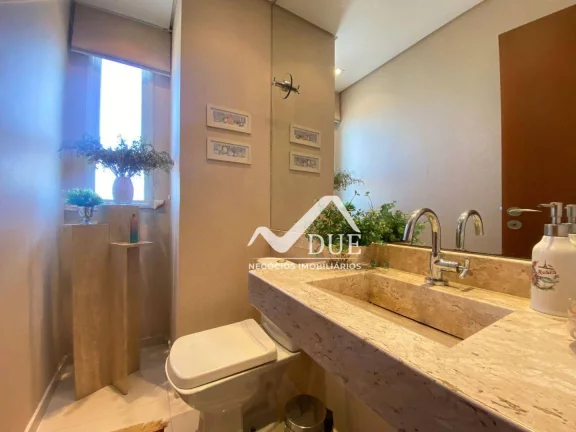 Imagem Apartamento com 3 dormitórios à venda, 141 m² por R$ 1.600.000,00 - Ponta da Praia - Santos/SP