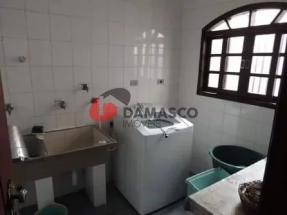 Imagem Sobrado à venda 3 Quartos, 2 Vagas, 246 m², Vila Palmares, Santo André - SP
