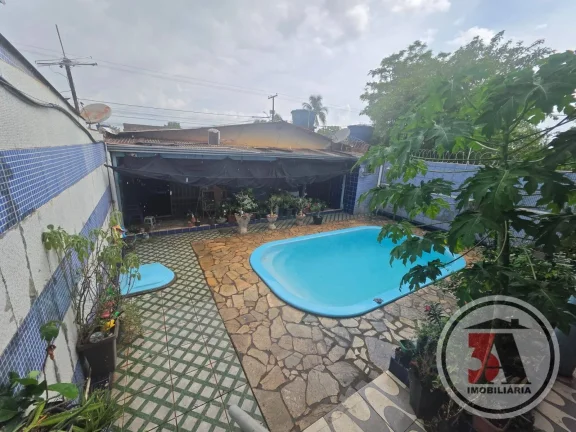 Imagem Casa com Piscina Zona Leste