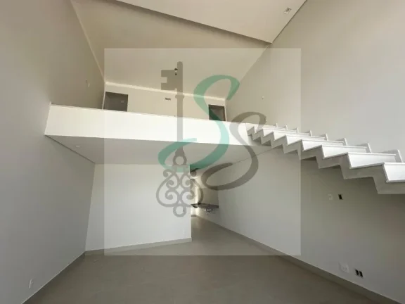 Imagem Venda de sobrado no Parque das Universidades, Campinas. 3 suítes, sala, cozinha integrada ao espaço social e quintal, 3 banheiros, 2 vagas de garage