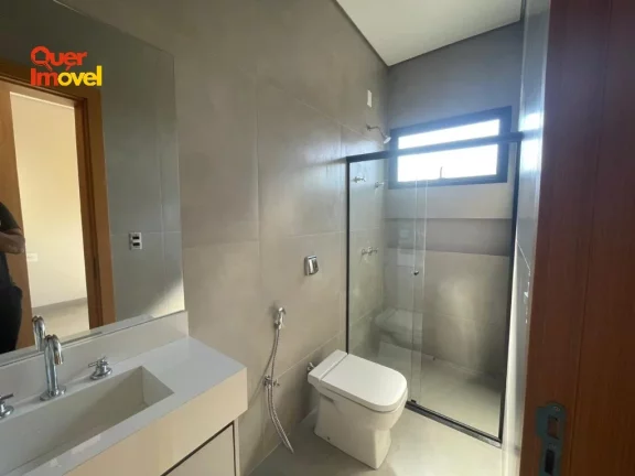 Imagem Casa de Luxo no Condomínio Vivendas da Mata Portal Aroeira - Real Sul, Ribeirão Preto-SP 3 suítes, 2 salas, 4 banheiros, 4 vagas Quer Imóvel Negócios Imobiliários.