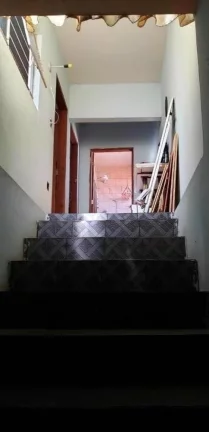 Imagem Descubra Seu Novo Lar no Coração da Capital da Música, Tatuí - Casa Central por Apenas R$ 400.000