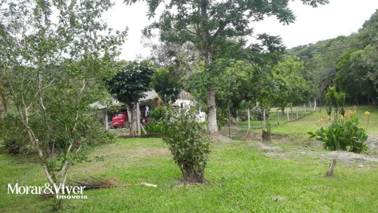 Imagem Sítio para Venda em Paranaguá, Alexandra, 3 dormitórios, 1 banheiro, 2 vagas