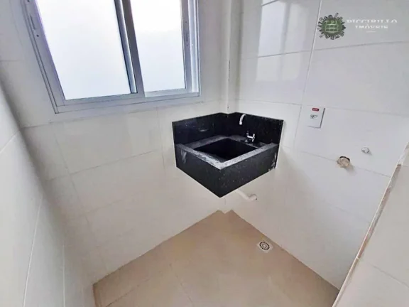 Imagem Apartamento com 2 dormitórios à venda, 60 m² por R$ 420.000,00 - Vila Guilhermina - Praia Grande/SP