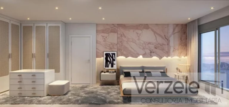 Imagem Apartamento Quadra Mar para Venda em Balneário Camboriú / SC no bairro Centro