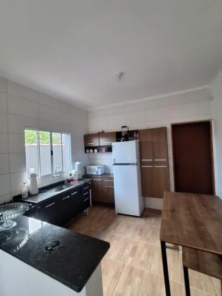 Imagem Casa para Temporada em Itanhaém, Jamaica (Praia), 2 dormitórios, 1 suíte, 1 banheiro, 3 vagas