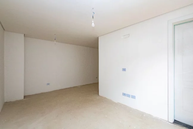 Imagem Sobrado com 3 Suítes, 2 vagas, churrasqueira à venda, 190 m² por R$ 1.304.680 - Vista Alegre - Curitiba/PR