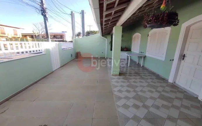 Imagem Casa a venda no Village do Sol I com 3 quartos - Palmeiras - Cabo Frio