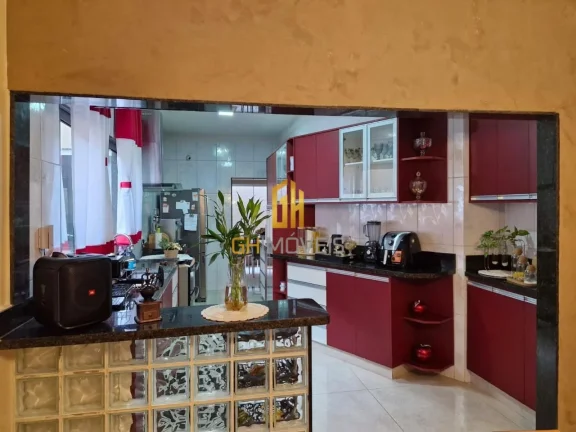 Imagem CA1626Linda casa com 4 quartos sendo 2 suítes na Vila São João A casa possui - 4 quartos sendo 2 ...