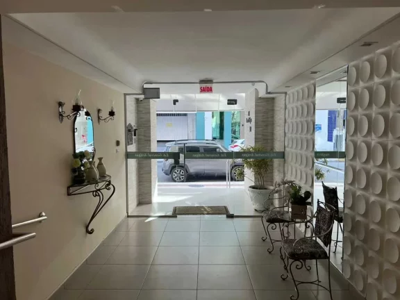 Imagem Apartamento Mobiliado com 1 dormitórios sendo 1 vagas de garagem em Balneário Camboriú