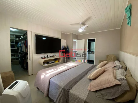 Imagem Casa com 5 dormitórios à venda, 300 m² por R$ 1.250.000,00 - Jardim Excelsior - Cabo Frio/RJ