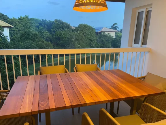 Imagem Village para Venda em Mata de São João, Condomínio Praia Bella - Praia Do Forte, 3 dormitórios, 1 suíte, 2 banheiros, 2 vagas