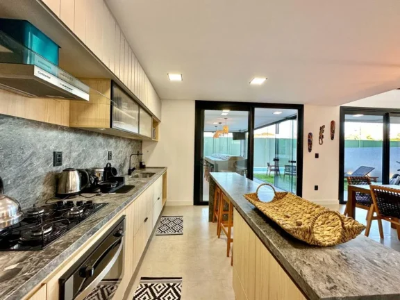 Imagem Casa em Condominio 4 Dormitórios - Bairro xangri-la