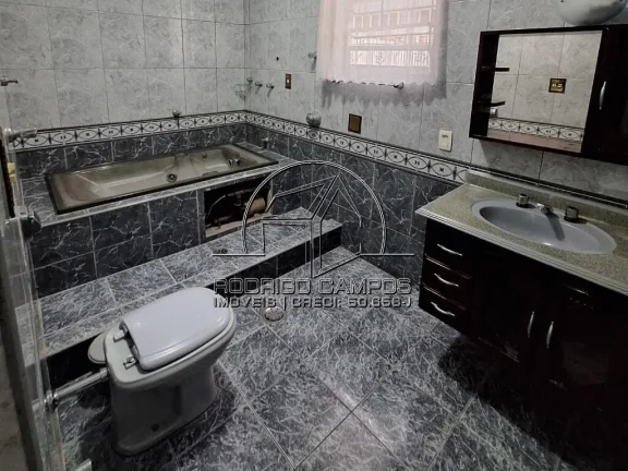 Imagem Maravilhosa Casa Geminada à Venda na Vila Voturua - 2 Quartos, 2 Vagas