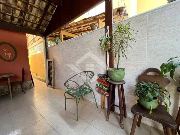 Imagem Casa Triplex de 4 Quartos para Venda na Taquara com 130 m²