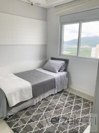 Imagem Apartamento Quadra Mar para Venda no bairro Centro
