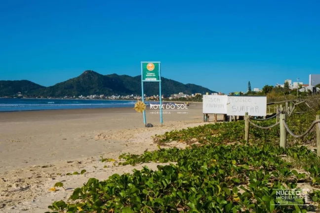 Imagem Marlim Branco Cobertura 3 suítes com piscina à venda Praia Mariscal Bombinhas SC