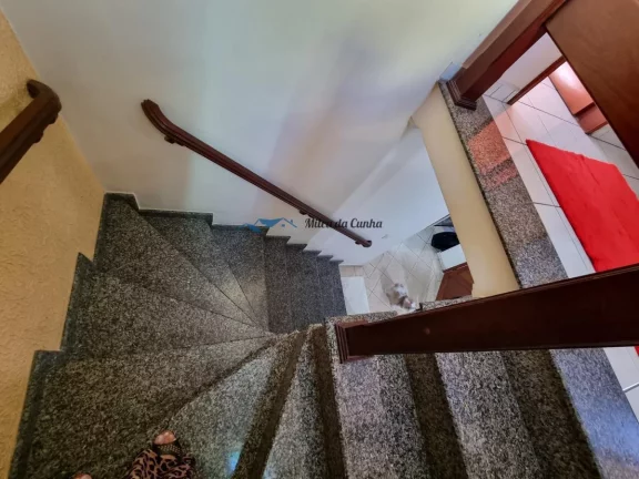 Imagem Sobrado para venda com 3 dormitórios, 130m², 2 vagas Vila Pires em Santo André