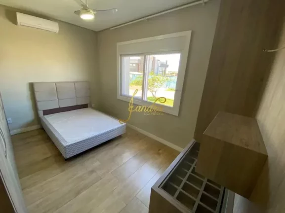 Imagem Casa térrea em condomínio fechado mobiliada e decorada