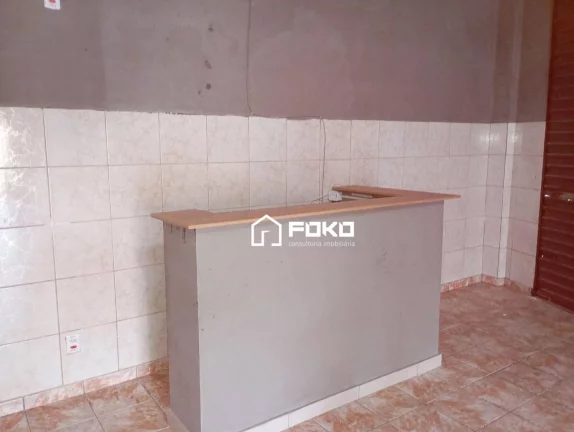 Imagem Salão de esquina no JD Adriana para alugar, 30 m² por R$ 2.087/mês