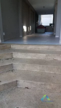Imagem JARDIM DA SAÚDE CASA alto padrão, 640 metros, 4 dormitórios, 2 suítes, quintal 5 vagas ótima localização e valor !!!!