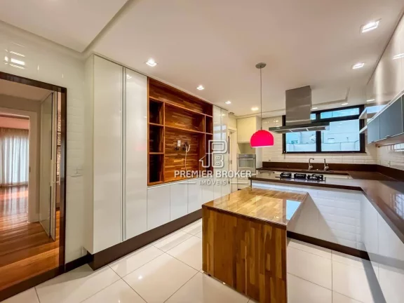 Imagem Cobertura à venda, 330 m² por R$ 3.300.000,00 - Várzea - Teresópolis/RJ