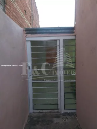 Imagem Casa para Venda em Limeira, Jardim Ernesto Kuhl, 1 dormitório, 1 suíte, 1 banheiro
