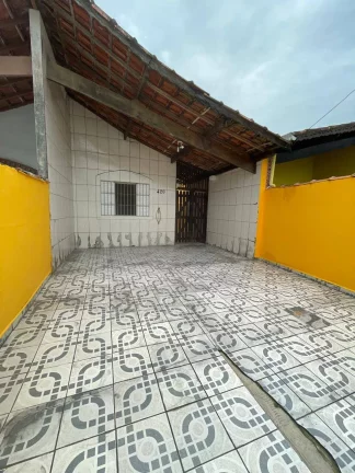 Imagem Ótima casa com dois dormitórios - Vila Caiçara - Praia Grande.