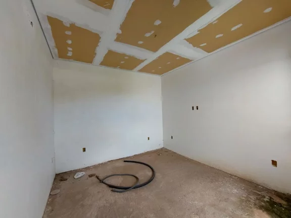 Imagem CASA TÉRREA DE ESQUINA - SEM ACABAMENTO - RESIDENCIAL REAL PARK - SUMARÉ