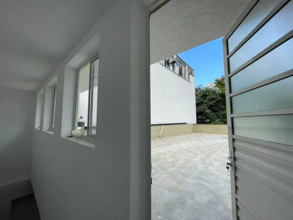 Imagem Prédio Comercial para Alugar com 249m² e 2 vagas!!!
