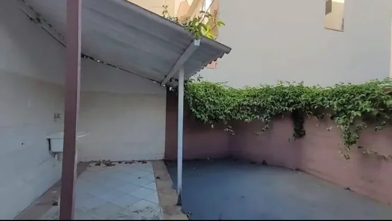 Imagem Casa para Alugar com 170m², 2 dormitórios, 1 sala e 2 vagas!!!