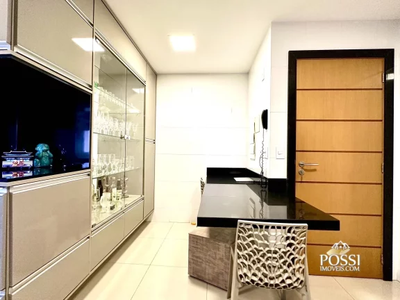Imagem PRAIA DA COSTA - Apartamento de 4 quartos sendo 3 suítes (1 reversível) vendido de Porteira Fechada