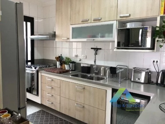 Imagem BOSQUE DA SAÚDE Apartamento 113M², 3 dormitórios, 2 suítes, 10 minutos da estação do metro Praça da Arvore, ótimo valor !!!