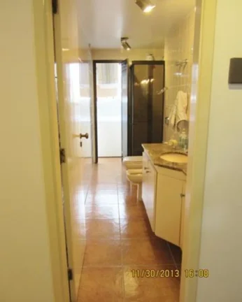 Imagem Apartamento à venda no Guarujá na Praia das Pitangueiras