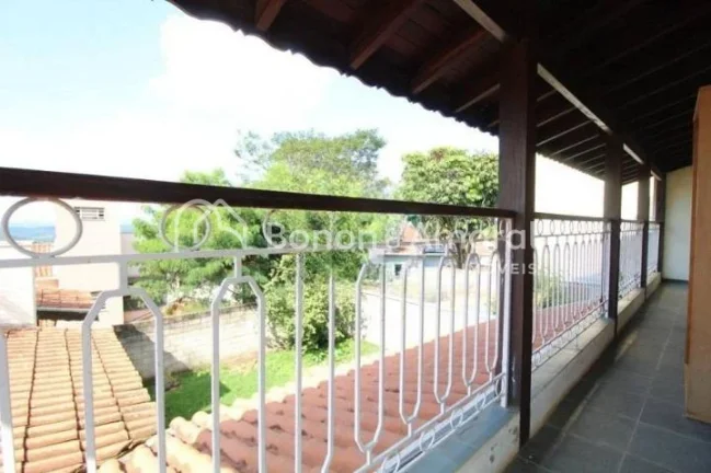 Imagem Excelente casa avarandada para venda, no Loteamento Caminhos de San Conrado com 455 m² área total,...