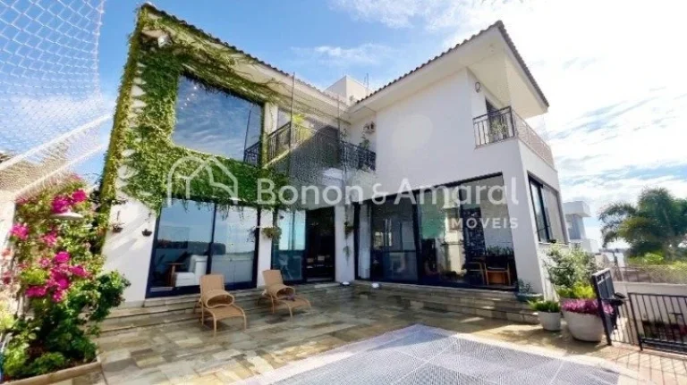 Imagem Casa à venda no Condomínio Parque dos Alecrins 

Moderna, elegante e feita para quem valoriza conf...