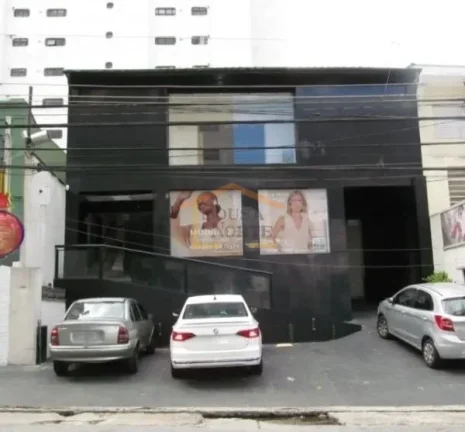 Imagem Sobrado Comercial com 283 m² de área construída. O imóvel conta com 5 salas, sendo 2 amplas, coz...