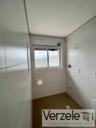 Imagem Apartamento 3 dormitórios para Venda em Balneário Camboriú / SC no bairro Estados
