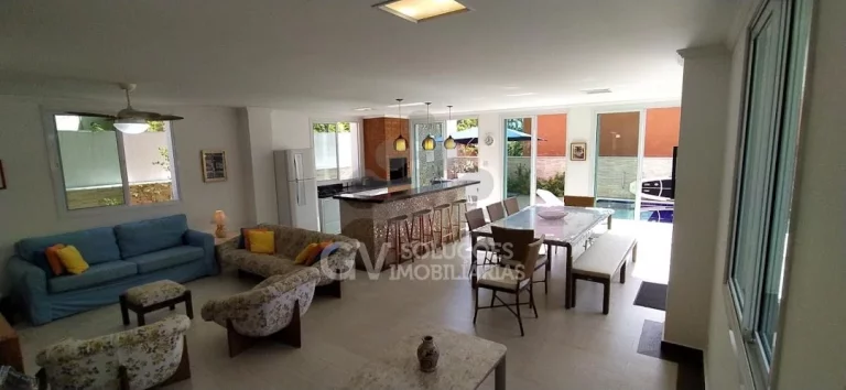 Imagem Casa com 5 dormitórios á venda por R$ 2.500.000 ou aluguel por R$ 2.000/dia - Condomínio Lagoinha - Ubatuba/SP